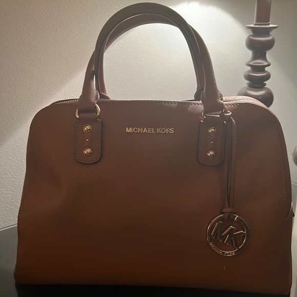 Michael Kors Bag - Picture 1 of 3